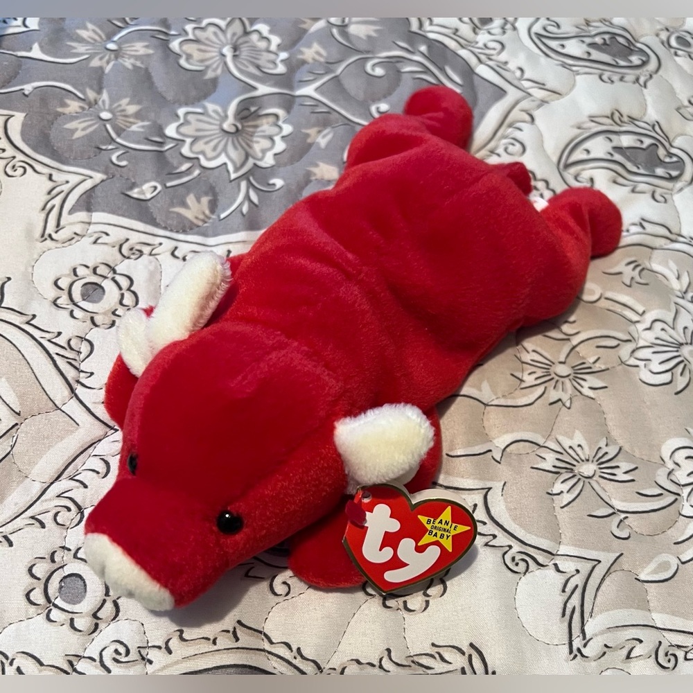 Mint Condition: Ty Stuffed Animal Bull